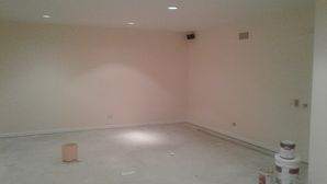 Before & After Interior House Painting in Highwood, IL (7)