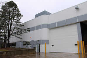 Before & After Warehouse Exterior Painting in Waukegan, IL (4)