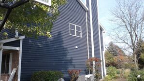 Before & After Green Oaks Cedar Siding Exterior painting in Waukegan, IL (6)