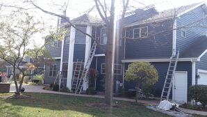 Before & After Green Oaks Cedar Siding Exterior painting in Waukegan, IL (5)