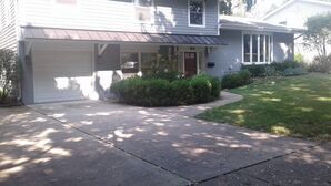 Before & After Exterior painting in Libertyville, IL (2)