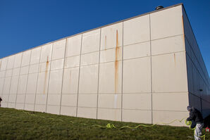 Before & After Warehouse Exterior Painting in Waukegan, IL (7)