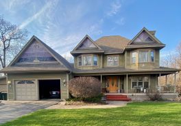 Before & After House Painting in Antioch, IL (1)